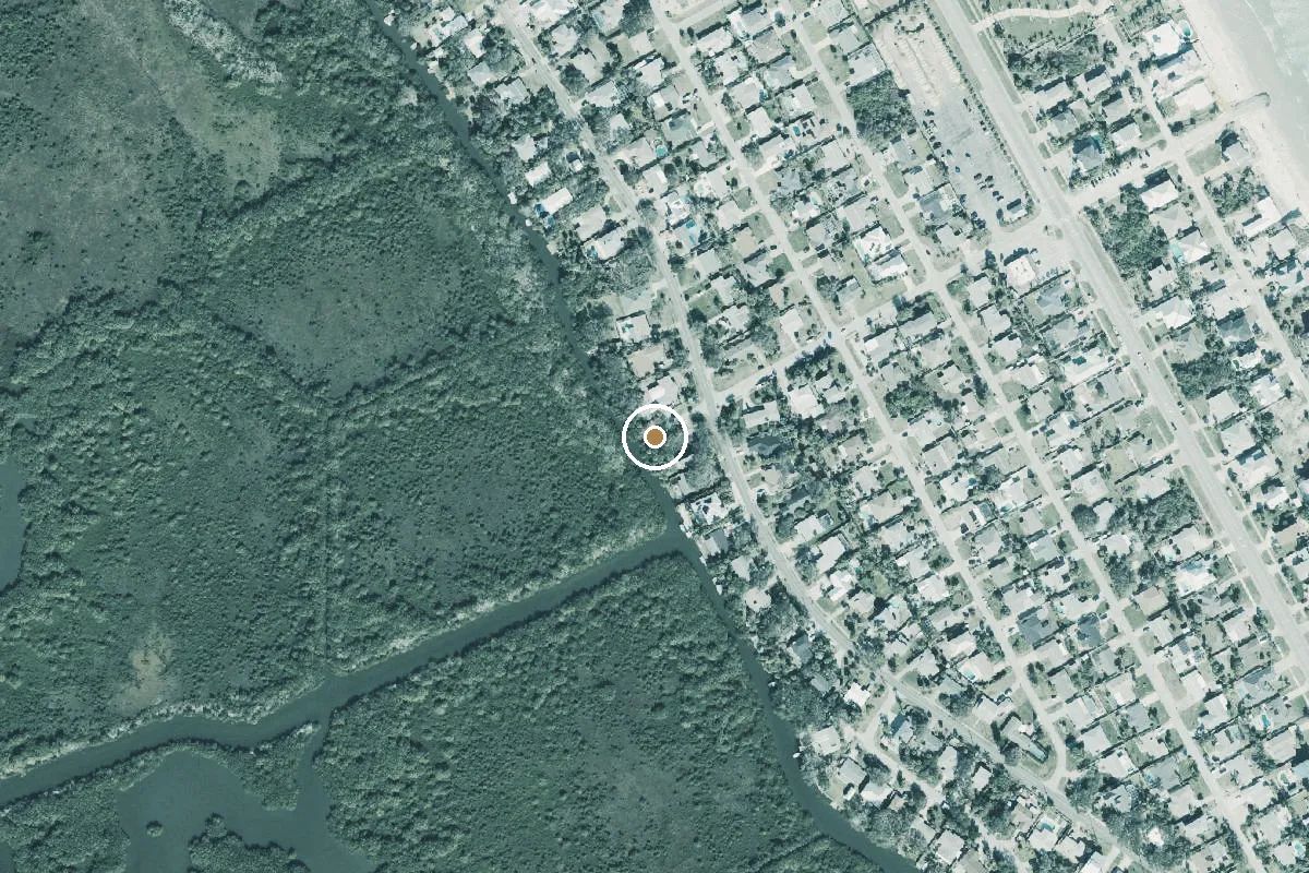 Aerial view of Hiles Boulevard Boat Ramp (Small boats or canoes)
