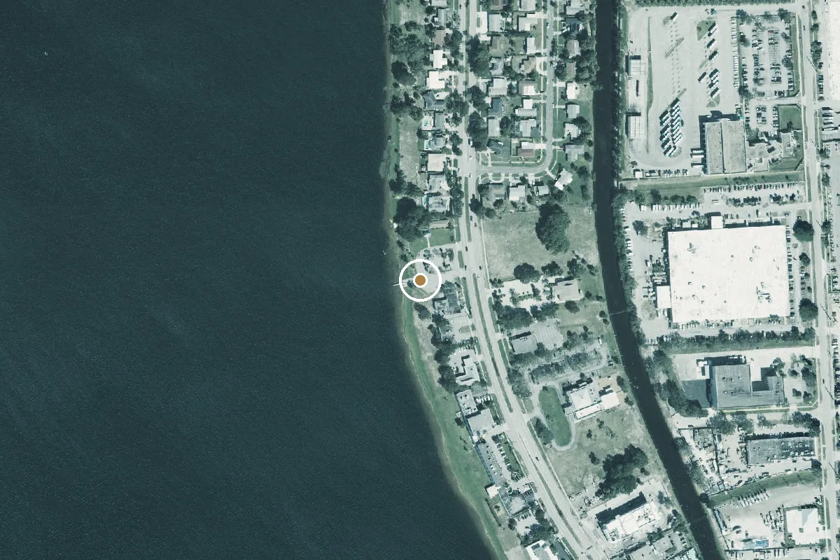 Aerial view of Lake Mangonia Park and Public Boat Ramp (No Motors)