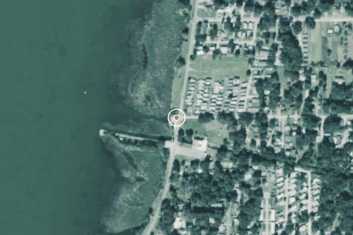 Aerial view of Lake Parker East Side Park