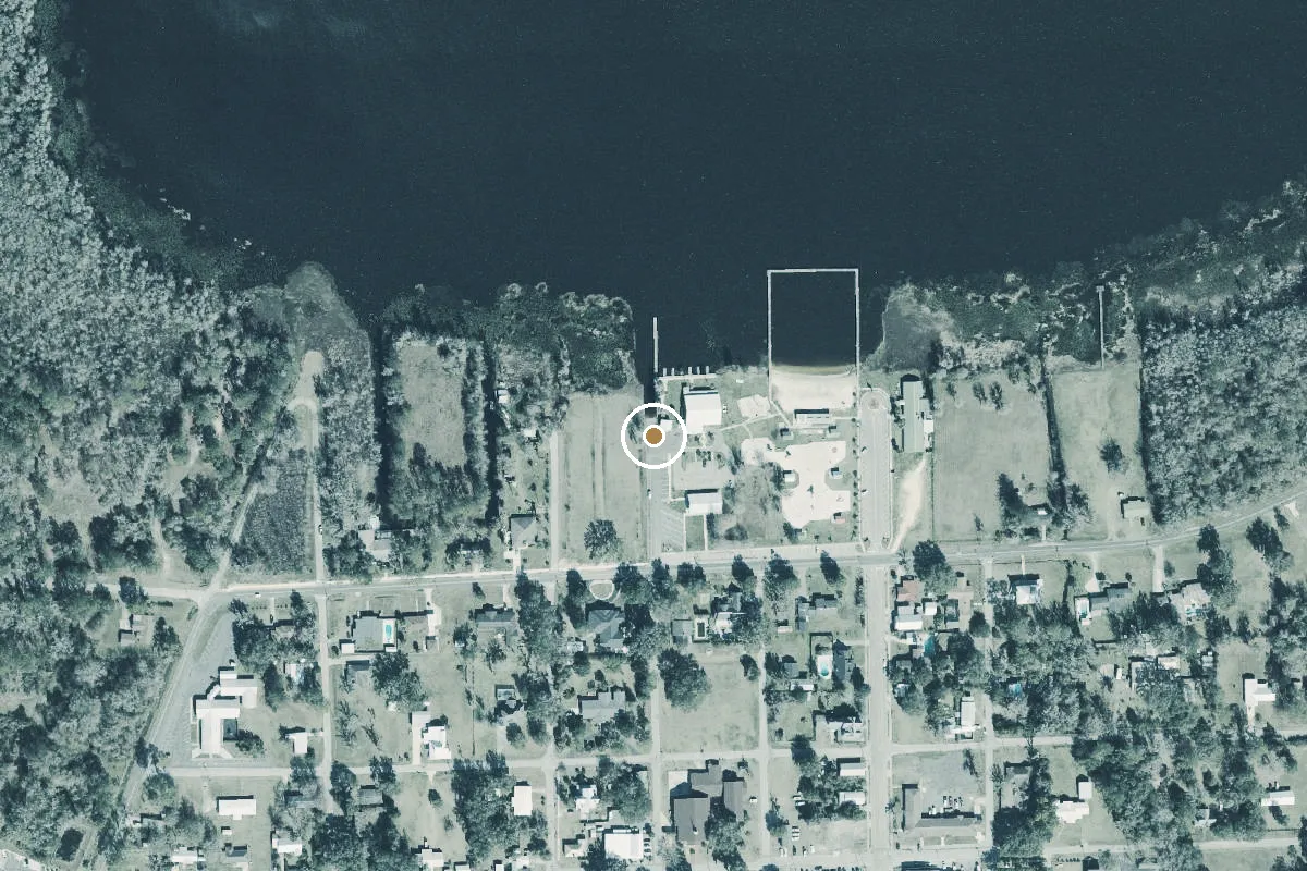Aerial view of Lakeside Park Public Boat Ramp