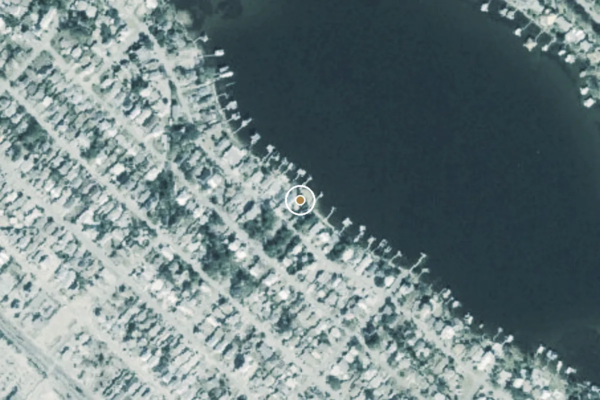 Aerial view of Oriole Street Public Kayak Access