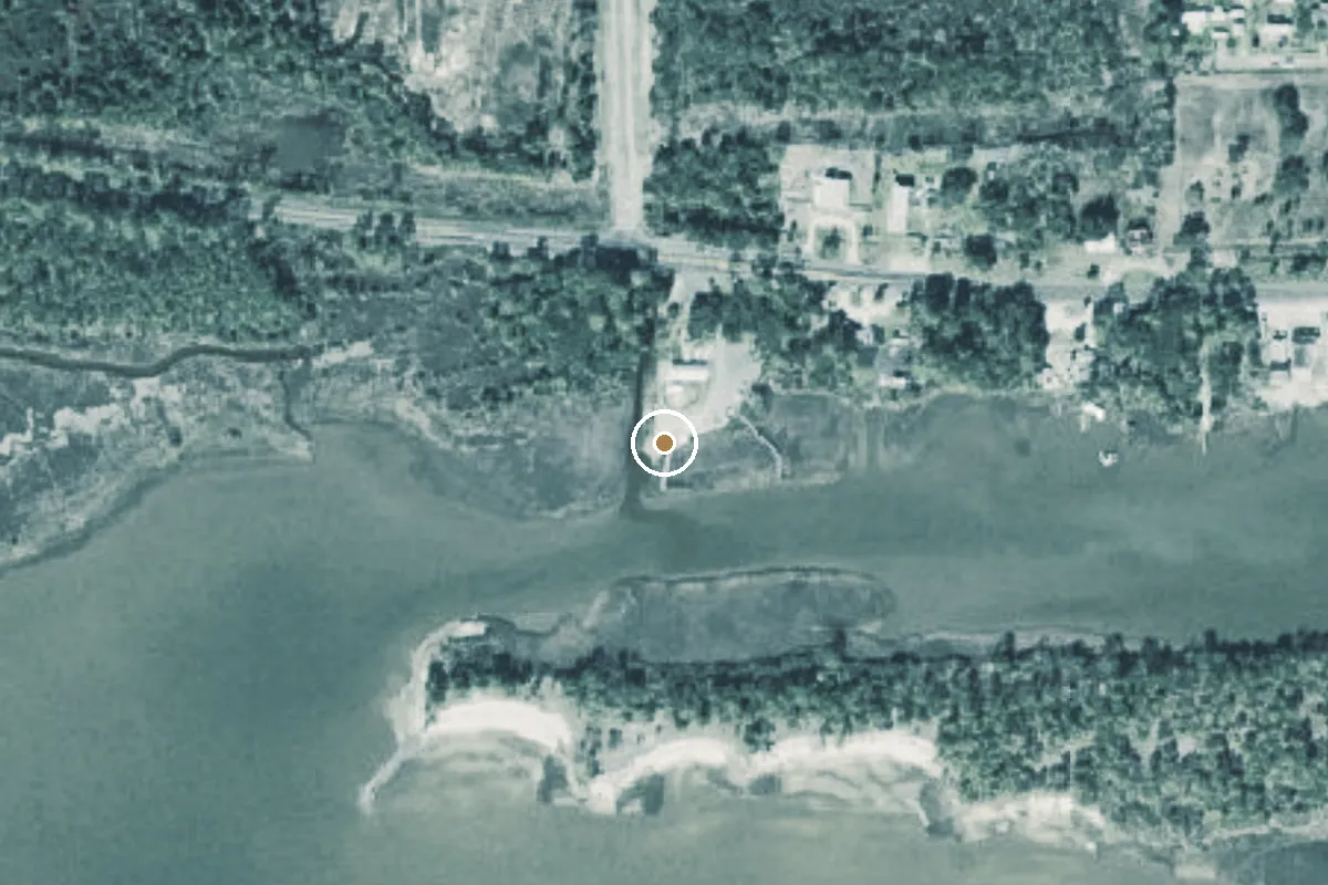 Aerial view of Seafood Landing Park & Public Boat Ramp and Kayak Launch