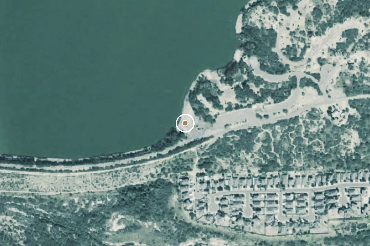 Aerial view of Lake Casa Blanca International State Park Boat Ramp