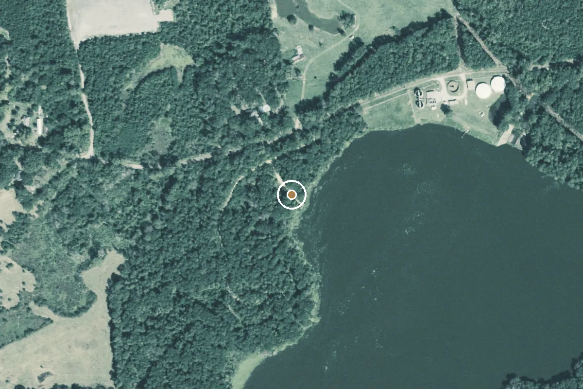 Aerial view of Lake Center Boat Ramp