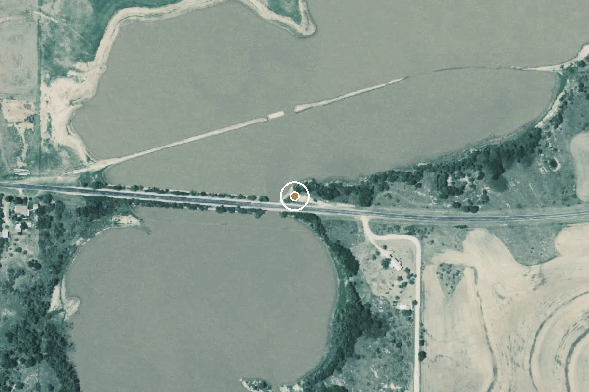 Aerial view of Little Post Oak Dirt Ramp Boat Ramp
