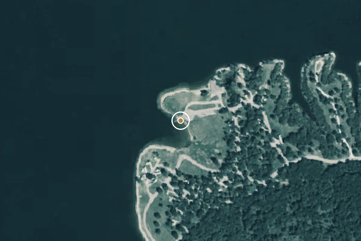 Aerial view of Lofers Bend Park Boat Ramp