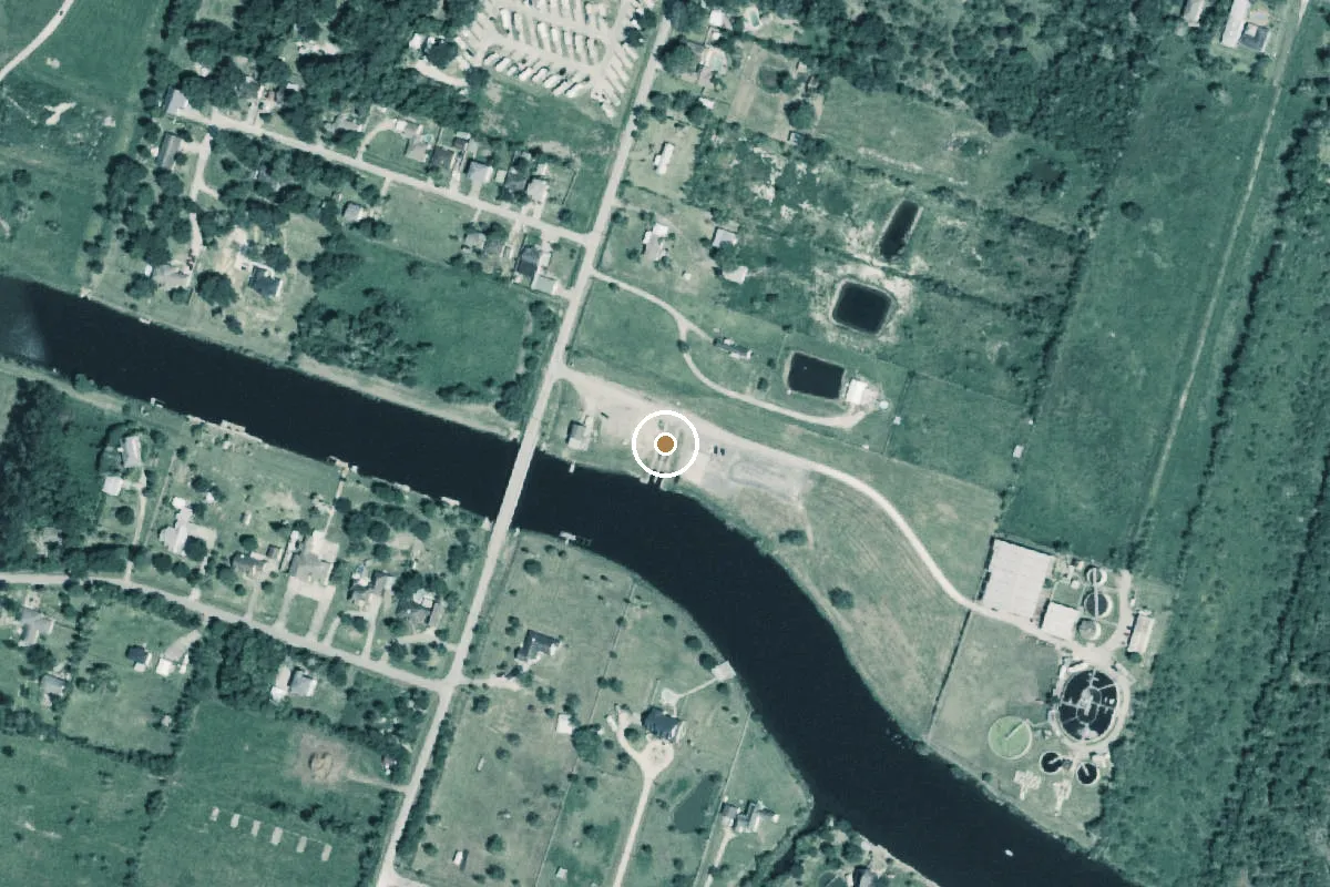 Aerial view of Meacoms Canal Boat Ramp