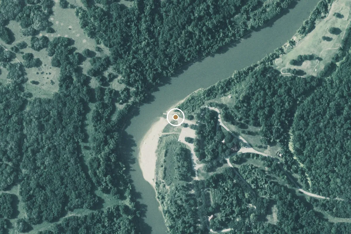 Aerial view of Riverside Park Boat Ramp