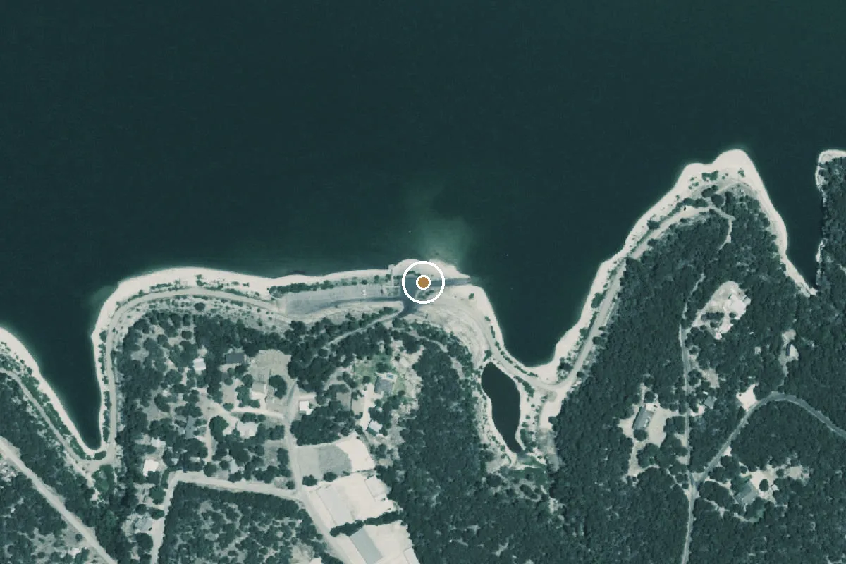 Aerial view of Rogers Park Boat Ramp